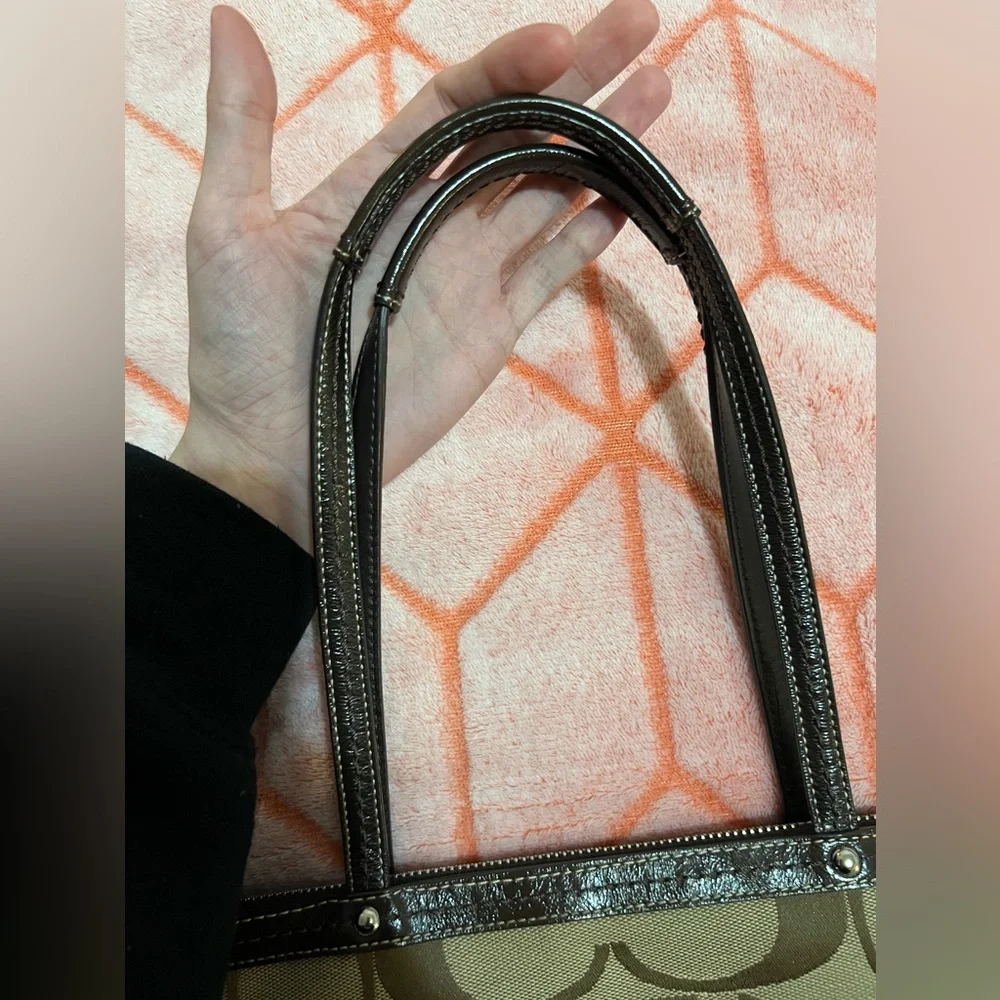 Coach Brown Signature Tote Bag ✨EUC✨ - Picture 4 of 10